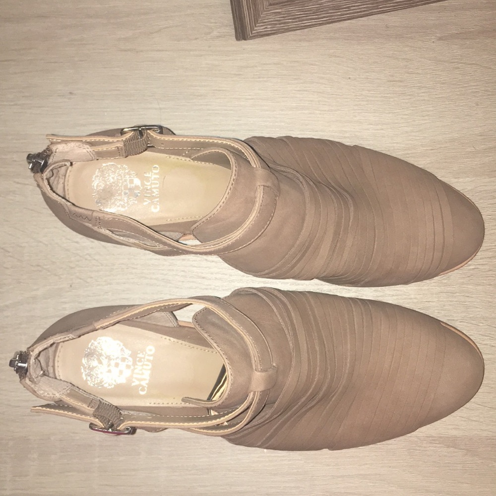 Vince Camuto Booties